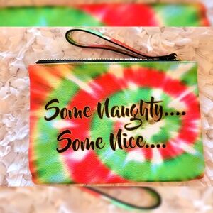 NWOT Betsey Johnson Tye Dye Medium Zip Bag